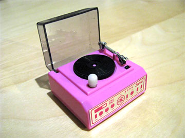 BARBIE TOY RECORD PLAYER